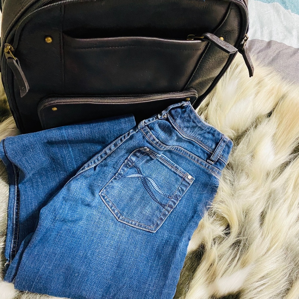 WHITE HOUSE BLACK MARKET WOMEN'S JEANS